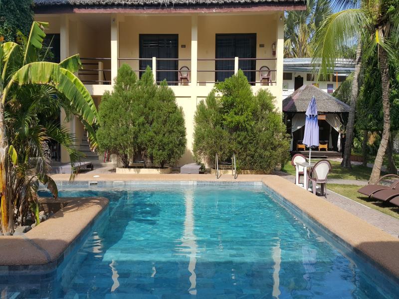 Lalaguna Beach Club And Dive Centre Puerto Galera Εξωτερικό φωτογραφία